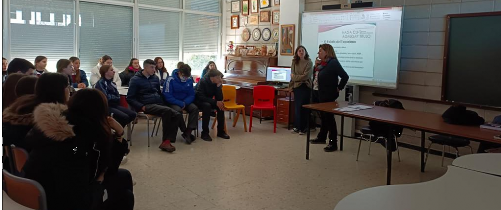 Charlas de concienciación de AVT en centros escolares de Extremadura