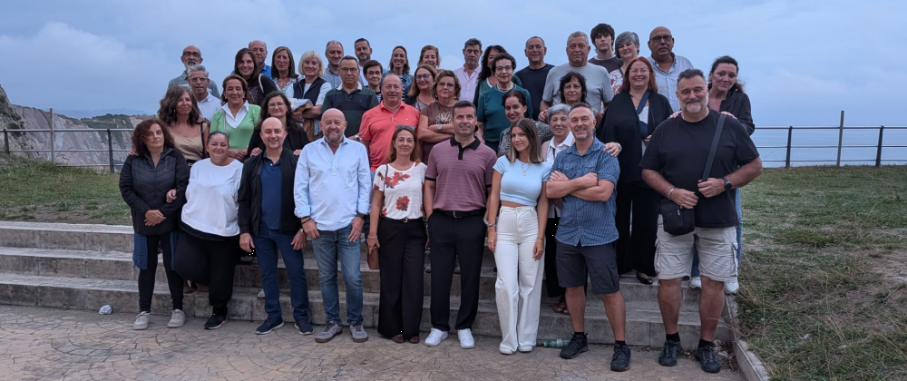 La AVT celebra en Zumaia una nueva jornada de convivencia y respiro familiar para sus asociados