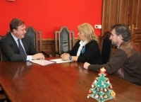 La presidenta de la AVT se reúne con el alcalde de Getafe