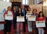 Alcalá de Henares dona una parte de la recaudación de sus fiestas a la AVT
