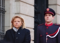 Sentido homenaje en la Puerta de Sol a las víctimas del 11M