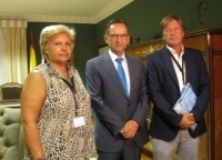 Fructífero viaje de Ángeles Pedraza a las Islas Canarias con encuentros con las instituciones y los asociados