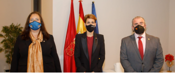 La AVT se reúne con la Presidenta de la Comunidad Foral de Navarra