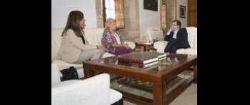 Ángeles Pedraza se reúne con Fernández Vara, presidente de Extremadura