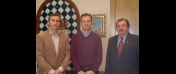 El delegado de la AVT en Murcia se reúne con el alcalde de Yecla